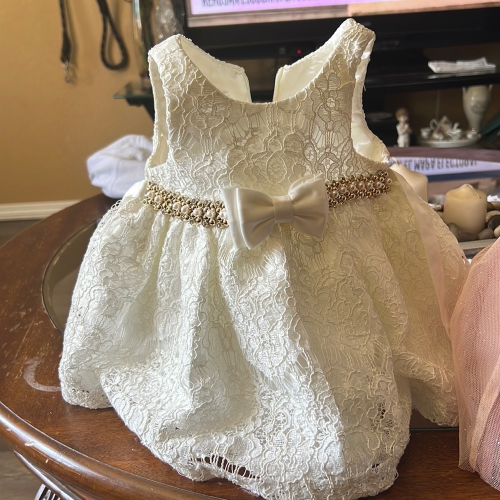 Beautiful White Babygirl dress 🤍